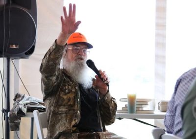 Uncle Si from Duck Dynasty at Hunt 4 Life Foundation Sportsman's Charity Hunt