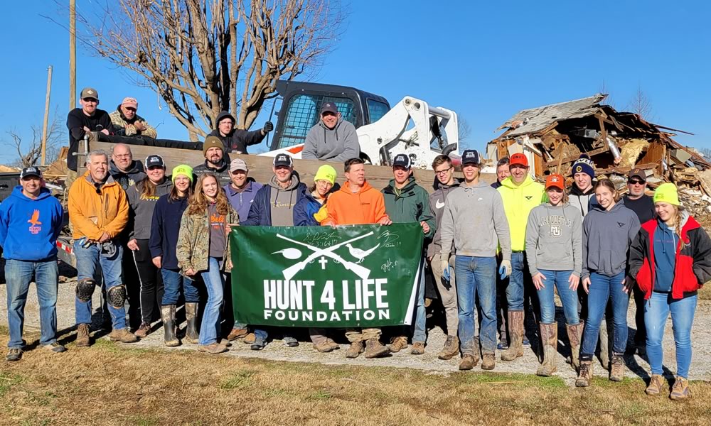 Kentucky Tornado Clean Up with Mike Pence